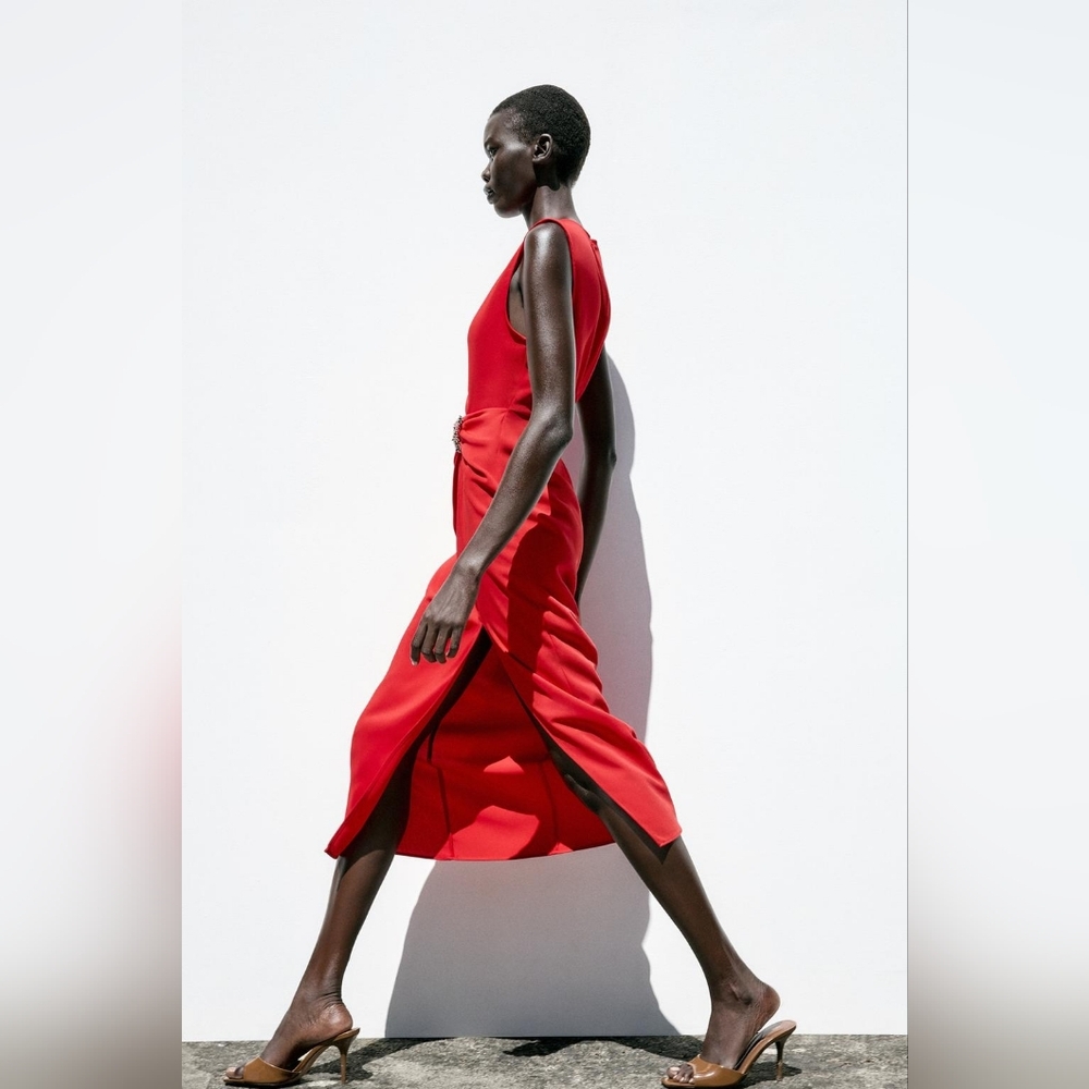 MIDI RED DRESS WITH HARDWARE SIZE M - Picture 3 of 10